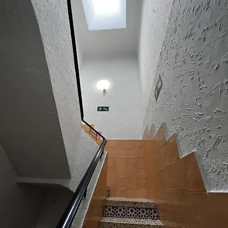 Casa De La Luz - Numero 8 *
